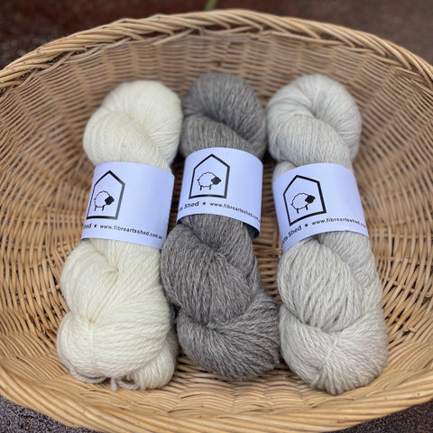 New Zealand Corriedale DK/8-ply Yarn - Natural (undyed)